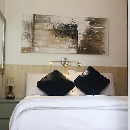 Penthouse Avignonesi * Rom